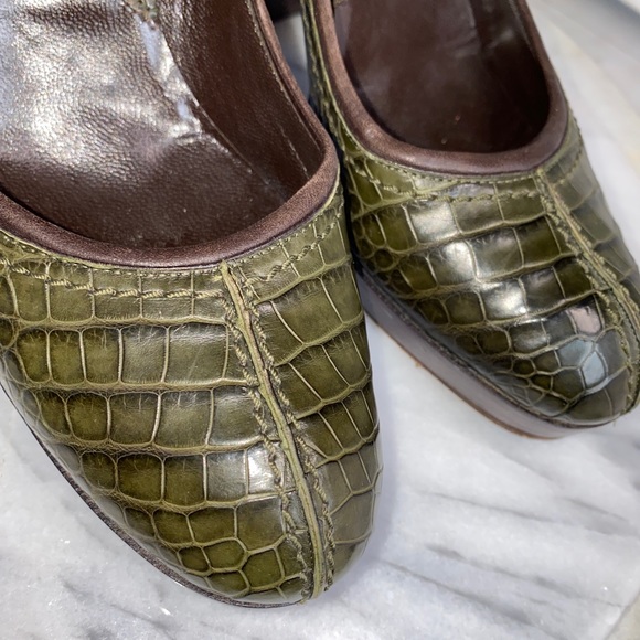 Donna Karan Green Croc Leather Platform Y2K Stock Heels Old money
Quiet Luxury - Picture 5 of 12